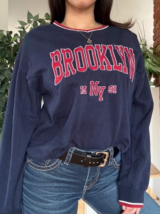 Sweaters - Garage Brooklyn NY Oversized Streetwear Sweatshirt